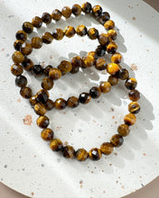 Load image into Gallery viewer, Tiger Eye Bracelet