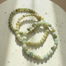 Load image into Gallery viewer, Jade Bracelet