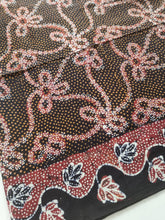 Load image into Gallery viewer, Batik