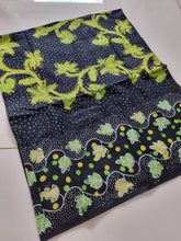 Load image into Gallery viewer, Batik