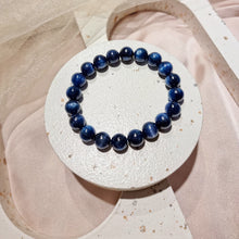 Load image into Gallery viewer, Kyanite Cats Eye Bracelet