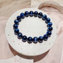 Load image into Gallery viewer, Kyanite Cats Eye Bracelet