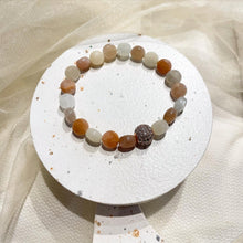 Load image into Gallery viewer, Moonstone Bracelet