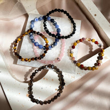 Load image into Gallery viewer, Dainty Series Bracelet