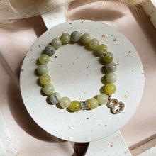 Load image into Gallery viewer, Lemon Jade Bracelet