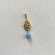 Load image into Gallery viewer, Edith Pendant