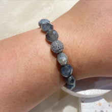 Load image into Gallery viewer, Labradorite Bracelet