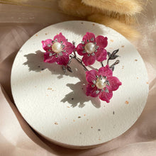 Load image into Gallery viewer, Dyed Mother of Pearl with Pearl Brooch