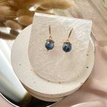 Load image into Gallery viewer, Classic Everyday Lyra Earring