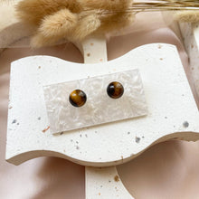 Load image into Gallery viewer, Minimal Classic Earring