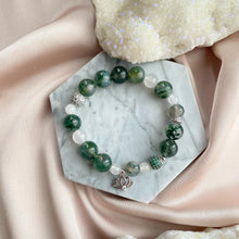 Load image into Gallery viewer, Moss Agate with White Onyx Lotus Charm Bracelet