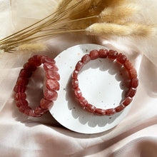 Load image into Gallery viewer, Strawberry Quartz Bracelet