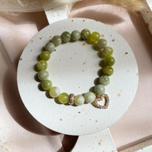 Load image into Gallery viewer, Lemon Jade Bracelet