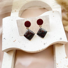 Load image into Gallery viewer, Dragon Blood Jasper Earring