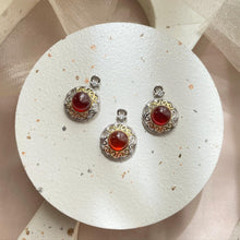 Load image into Gallery viewer, Hessonite Garner Pendant