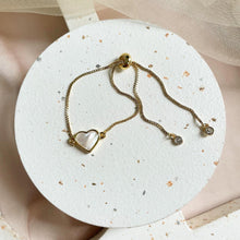 Load image into Gallery viewer, Mother Of Pearl Bracelet