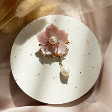 Load image into Gallery viewer, Mother Of Pearl with Pearl Brooch / Pendant