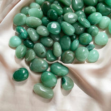 Load image into Gallery viewer, Aventurine Tumble