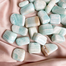 Load image into Gallery viewer, Caribbean Calcite Tumble