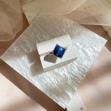 Load image into Gallery viewer, Kyanite Ring