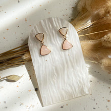 Load image into Gallery viewer, Moonstone with Rose Quartz Earring