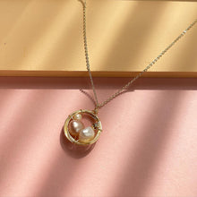 Load image into Gallery viewer, Pearl Necklace