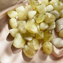 Load image into Gallery viewer, Citrine Tumble