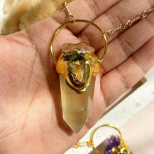 Load image into Gallery viewer, Legend Necklace