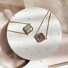 Load image into Gallery viewer, Lucky Clover Bracelet