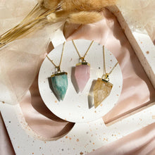 Load image into Gallery viewer, Pointed Necklace
