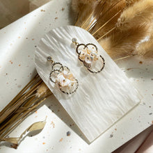 Load image into Gallery viewer, Baroque Pearl Earring