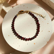 Load image into Gallery viewer, Dainty Series