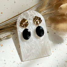 Load image into Gallery viewer, Black Onyx Earring