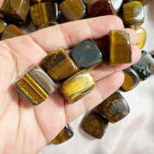 Load image into Gallery viewer, Tiger Eye Cube