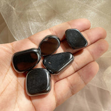 Load image into Gallery viewer, Hematite Tumble