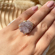 Load image into Gallery viewer, Amethyst / Clear Quartz Ring
