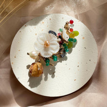 Load image into Gallery viewer, Preserved Rose , Mother Of Pearl , Mix Crystal with Pearl Brooch
