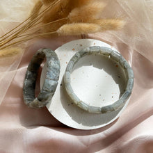 Load image into Gallery viewer, Labradorite Bracelet
