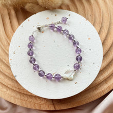 Load image into Gallery viewer, Mother Of Pearl with Amethyst Bracelet

